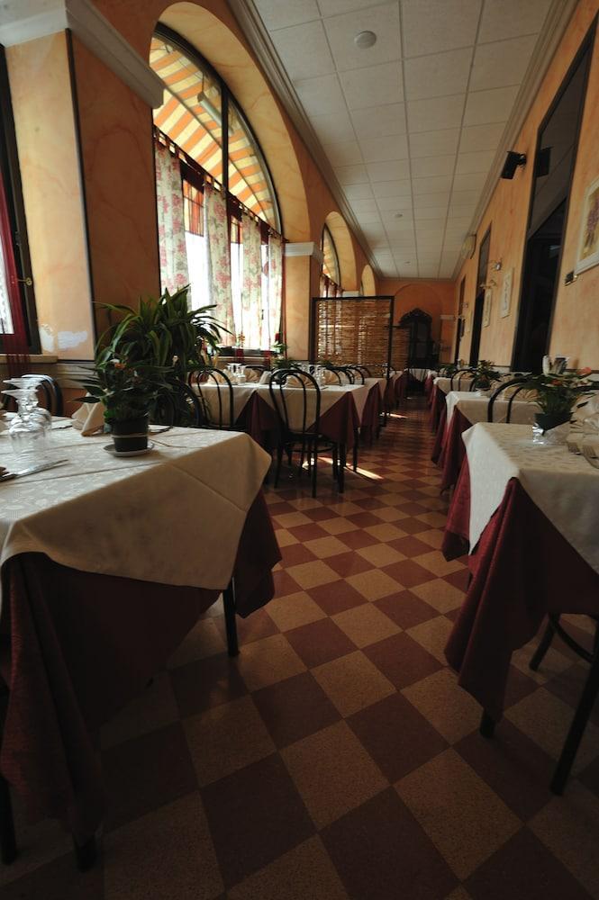 Hotel Miramare Ladispoli Esterno foto