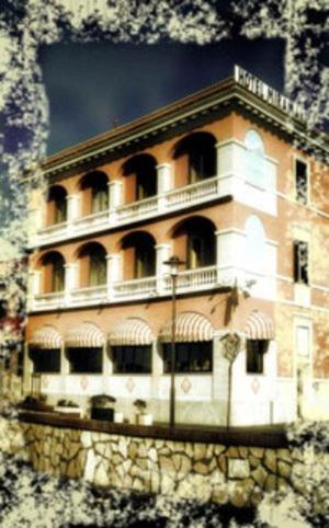 Hotel Miramare Ladispoli Esterno foto