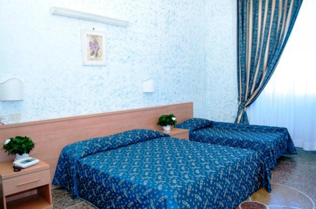 Hotel Miramare Ladispoli Camera foto