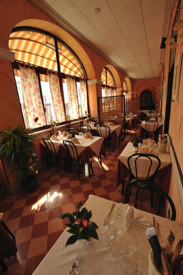 Hotel Miramare Ladispoli Esterno foto
